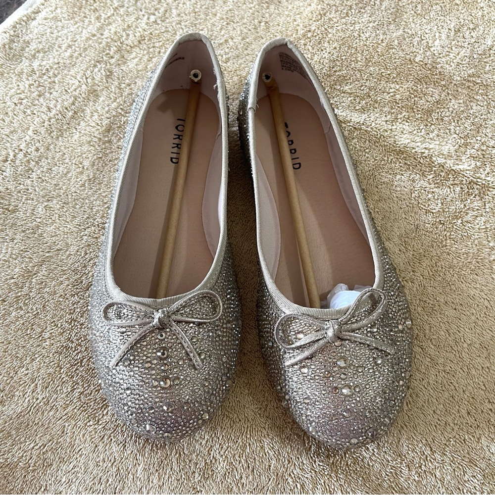 Torrid Embellished Ballet Flats Size 8.5 New